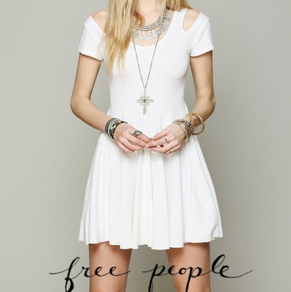 Free People Dresses & Skirts - ⬇ Free People tiny dancer shoulder cut out dress